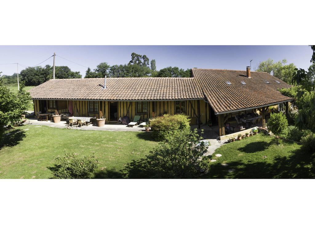 Domaine A Marmande Bed & Breakfast Berdoues Exterior photo