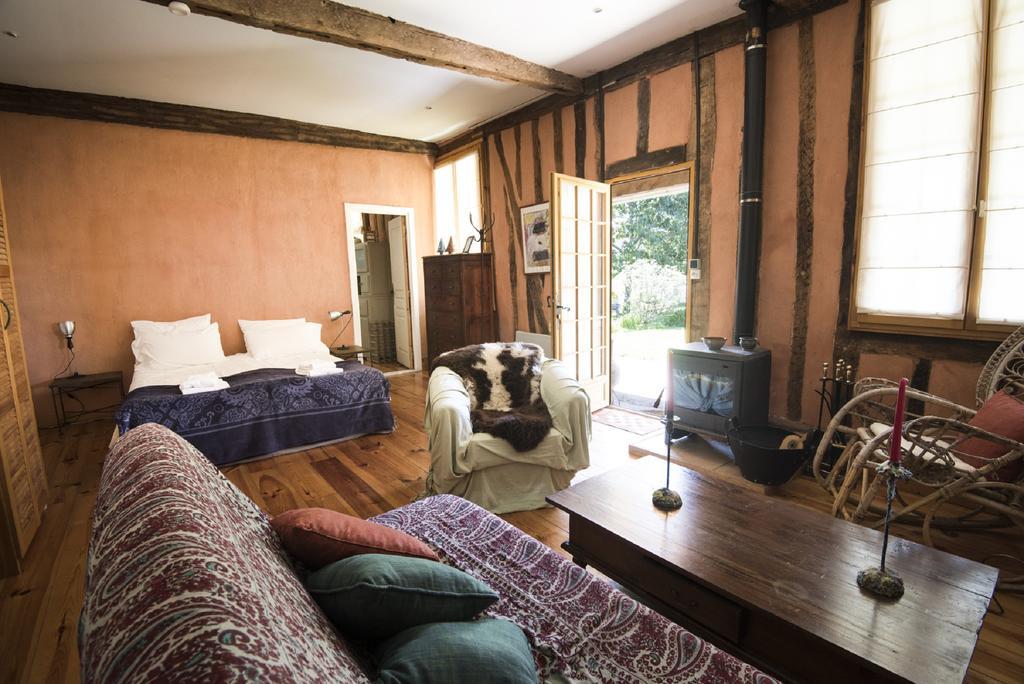 Domaine A Marmande Bed & Breakfast Berdoues Exterior photo